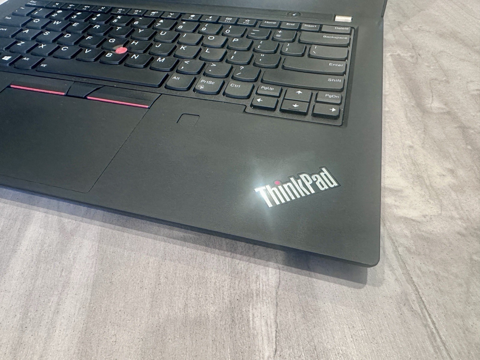 Lenovo ThinkPad T495 – 14″ FHD Ryzen 7 PRO 16GB 512GB SSD Win 11 Pro Laptop