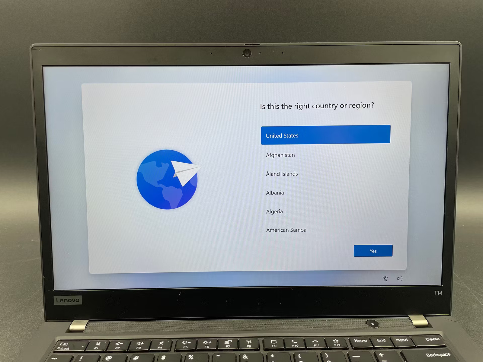 LENOVO ThinkPad T14 Gen 1 Used (i7-10510U CPU @ 1.80GHz-16GB-512GB NVMe)