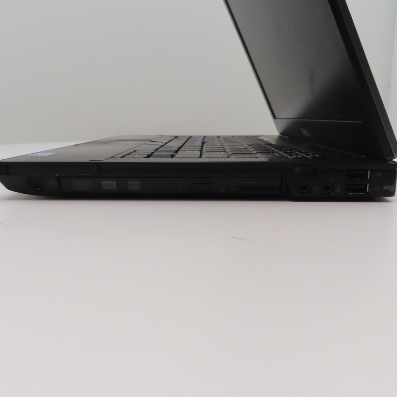 Dell Latitude E6410 Laptop Intel Core i5 2.40GHz 2 Cores 4GB DDR3 SDRAM