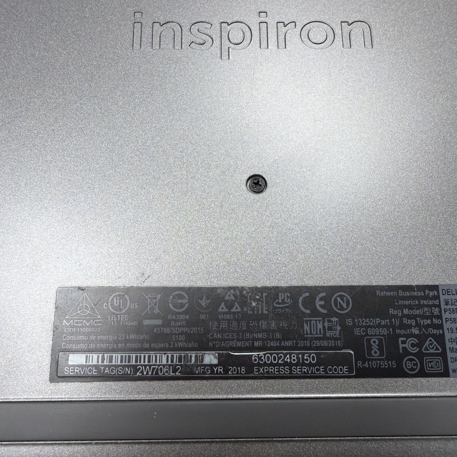 *SCREEN BUBBLES Dell Inspiron 5579 2-1 Intel Core i5-8250U 1.6GHz 8GB RAM NO HD