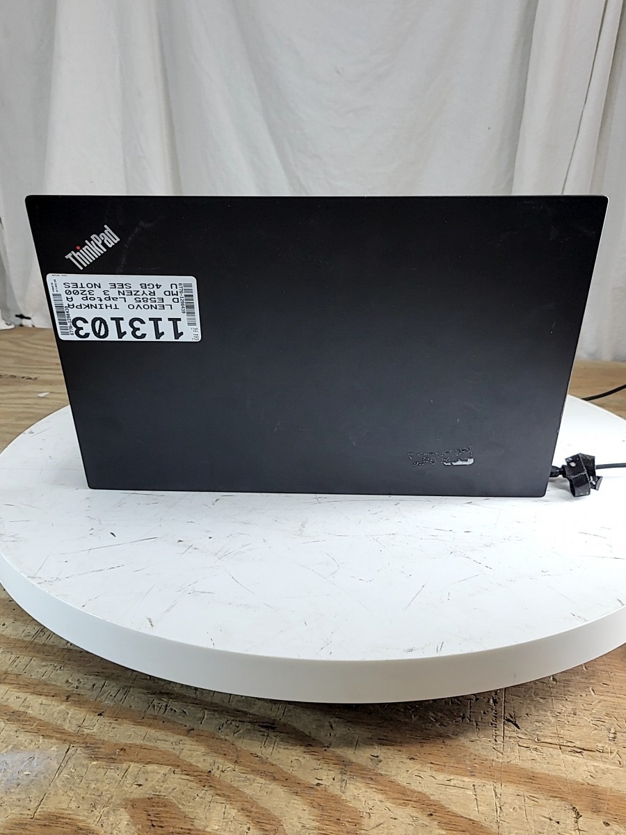 LENOVO THINKPAD E585 Laptop AMD RYZEN 3 3200U 4GB SEE NOTES