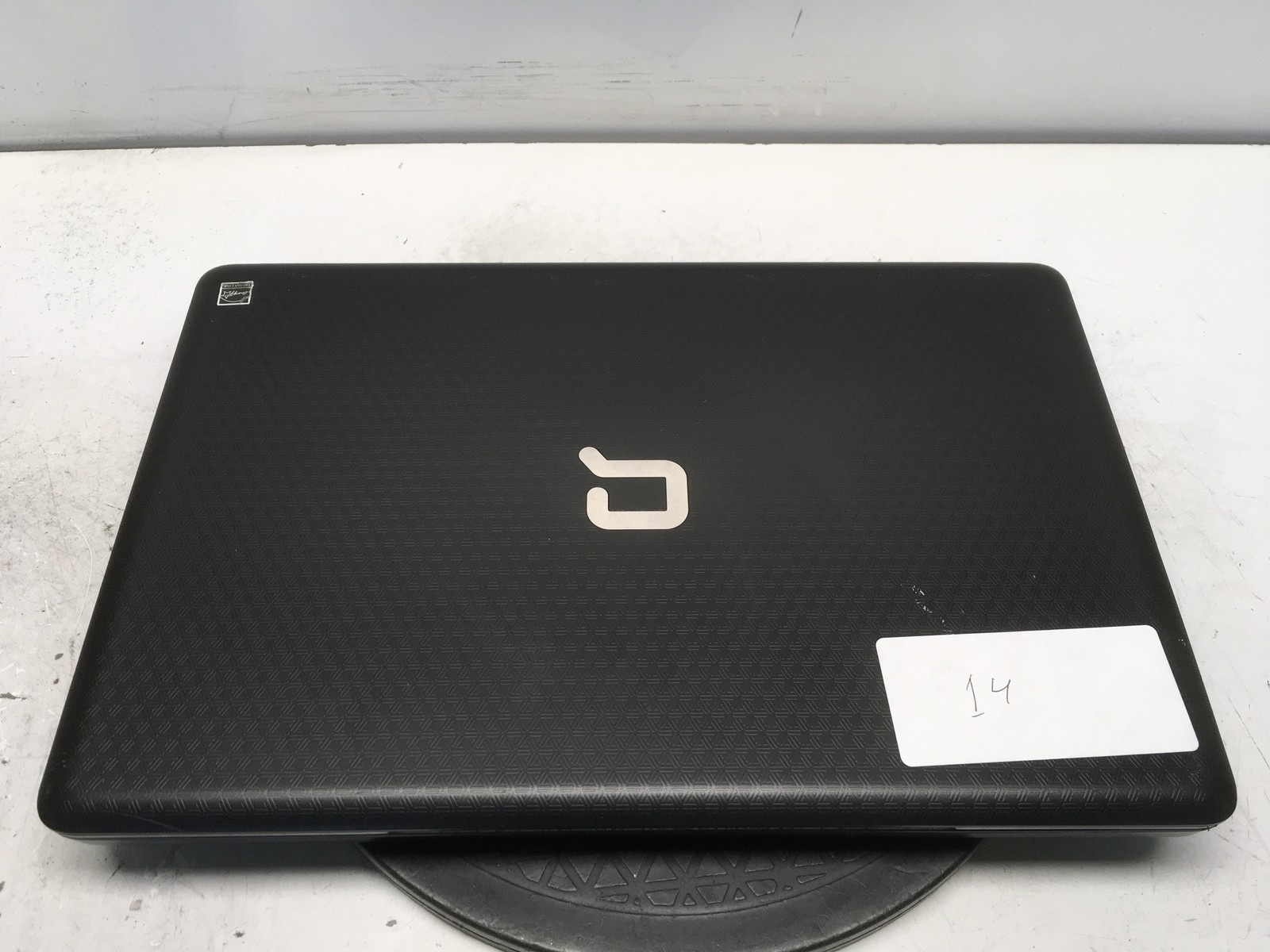 Compaq Preario CQ62-231NR AMD V120 2200MHz 4 GB NO HDD No Batt