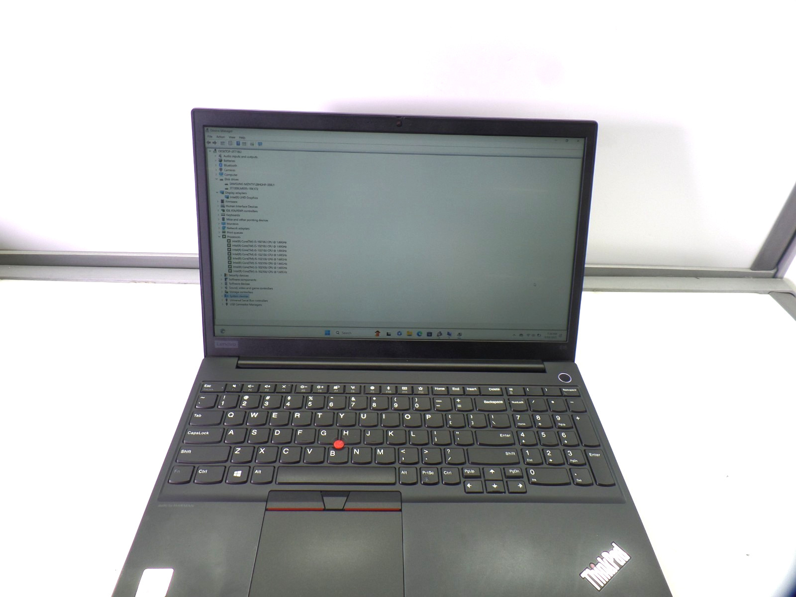 Lenovo ThinkPad Laptop | 15.6″ | i5-10210U | 8GB 256GB SSD