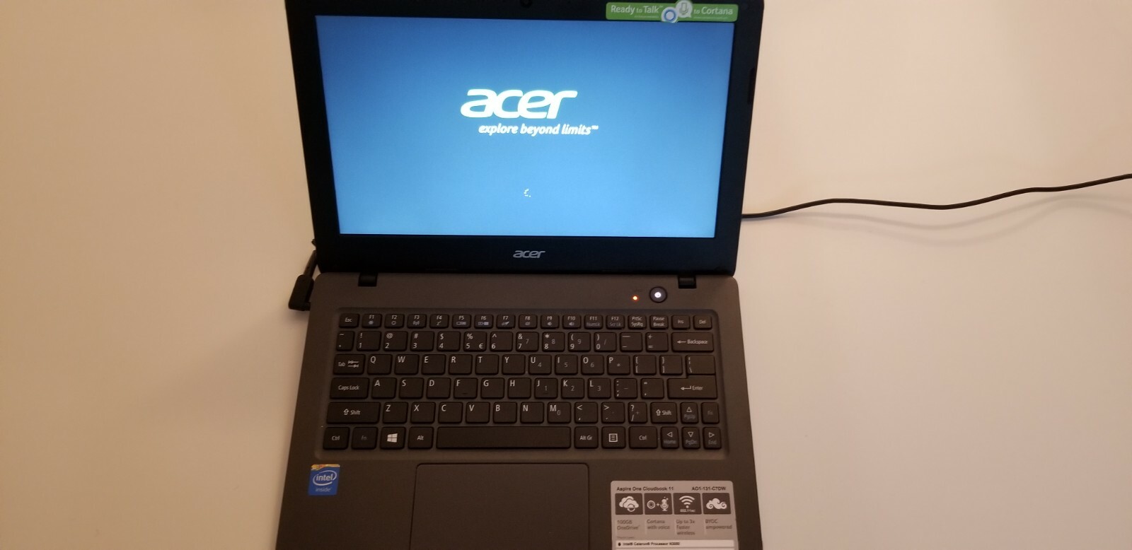 Acer Aspire One Cloudbook 11 11.6″ Laptop, Intel Celeron N3050, 2GB RAM, 16GB SS