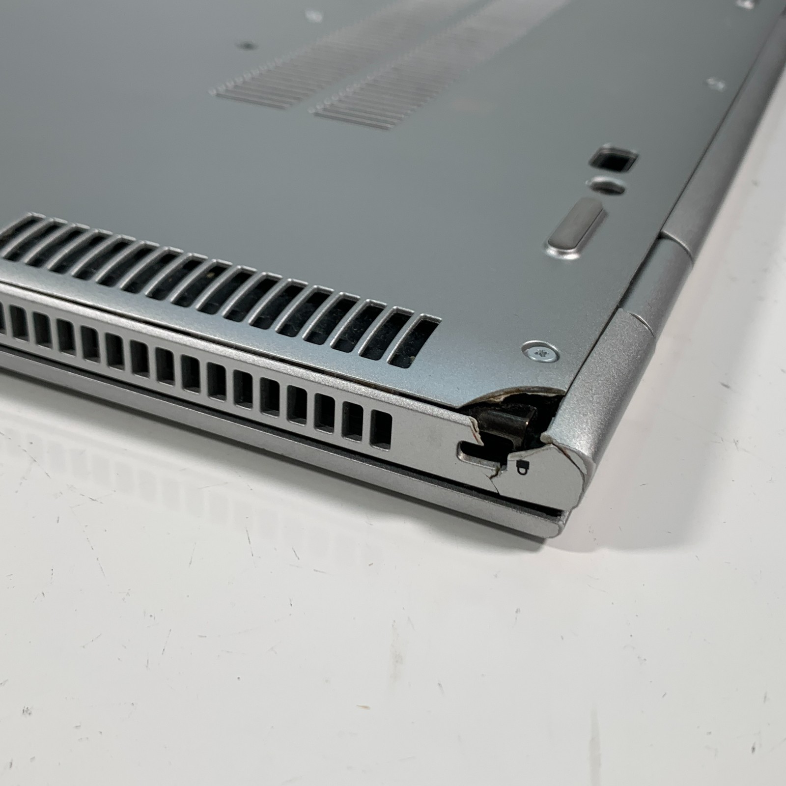 HP ProBook 640 G5 Intel Core i5-8265U 1.6GHz 16GB RAM 256GB NVMe No OS Used Read