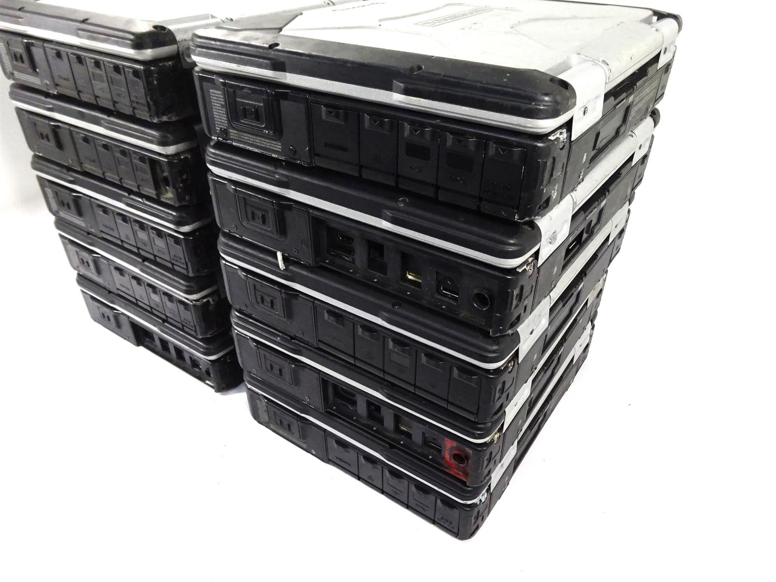 Lot 10 – Panasonic CF-31 Core i5-3340M 2.7GHz 4GB RAM – MK4 – No Hard Drive