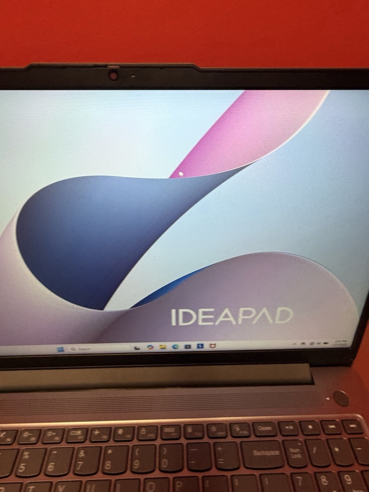 LENOVO 82X700EDUS IdeaPad Slim 3 15IRU8 15.6″ FHD i5-1334U 1.3GHz