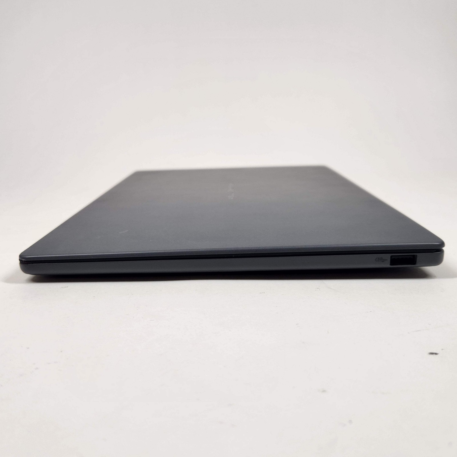 Asus Zenbook 14 UX3407Q 14″ Snapdragon(R) X-X126100 2.9GHz 32GB RAM 1TB SSD