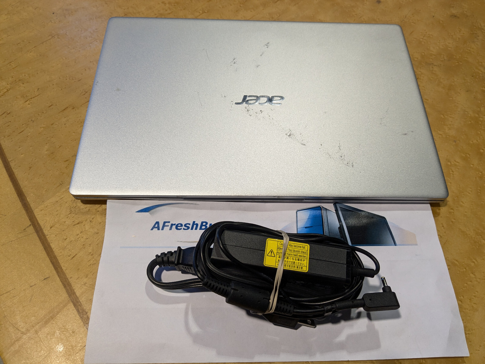 Acer Swift 3 SF314-42-R2YT 14″ FHD AMD Ryzen7 4700U 8GB Ram 256GB SSD No OS