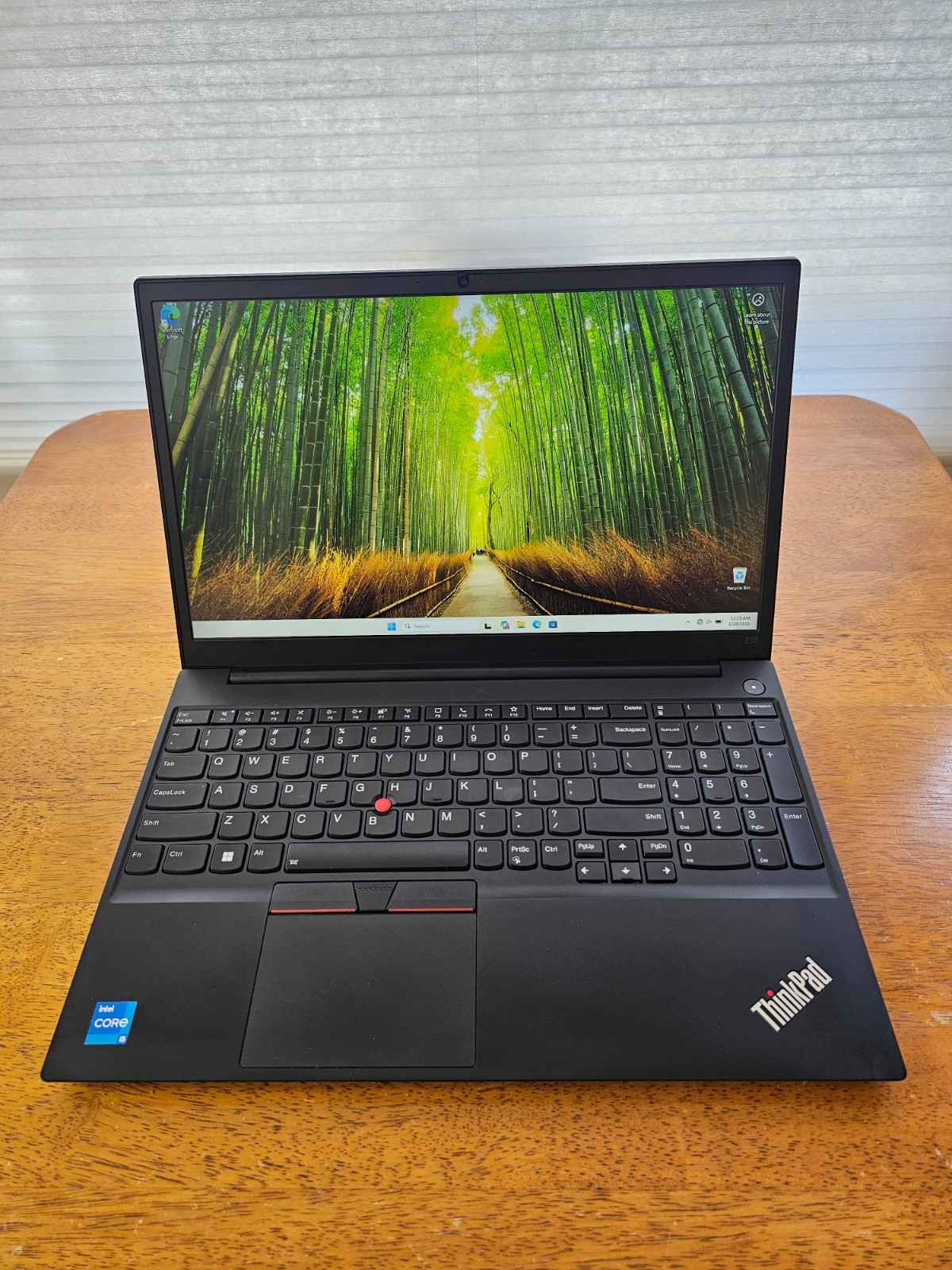 Lenovo ThinkPad E15 Gen 2, Intel Core i5-1135G7, 8GB RAM, 256GB NVMe, Win 11 Pro