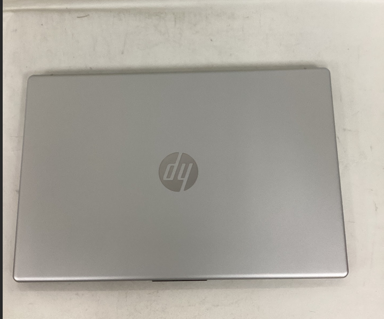 HP 15.6″ Touch Laptop i5-1155G7 • 8 GB RAM •512GB SSD • Damage Screen