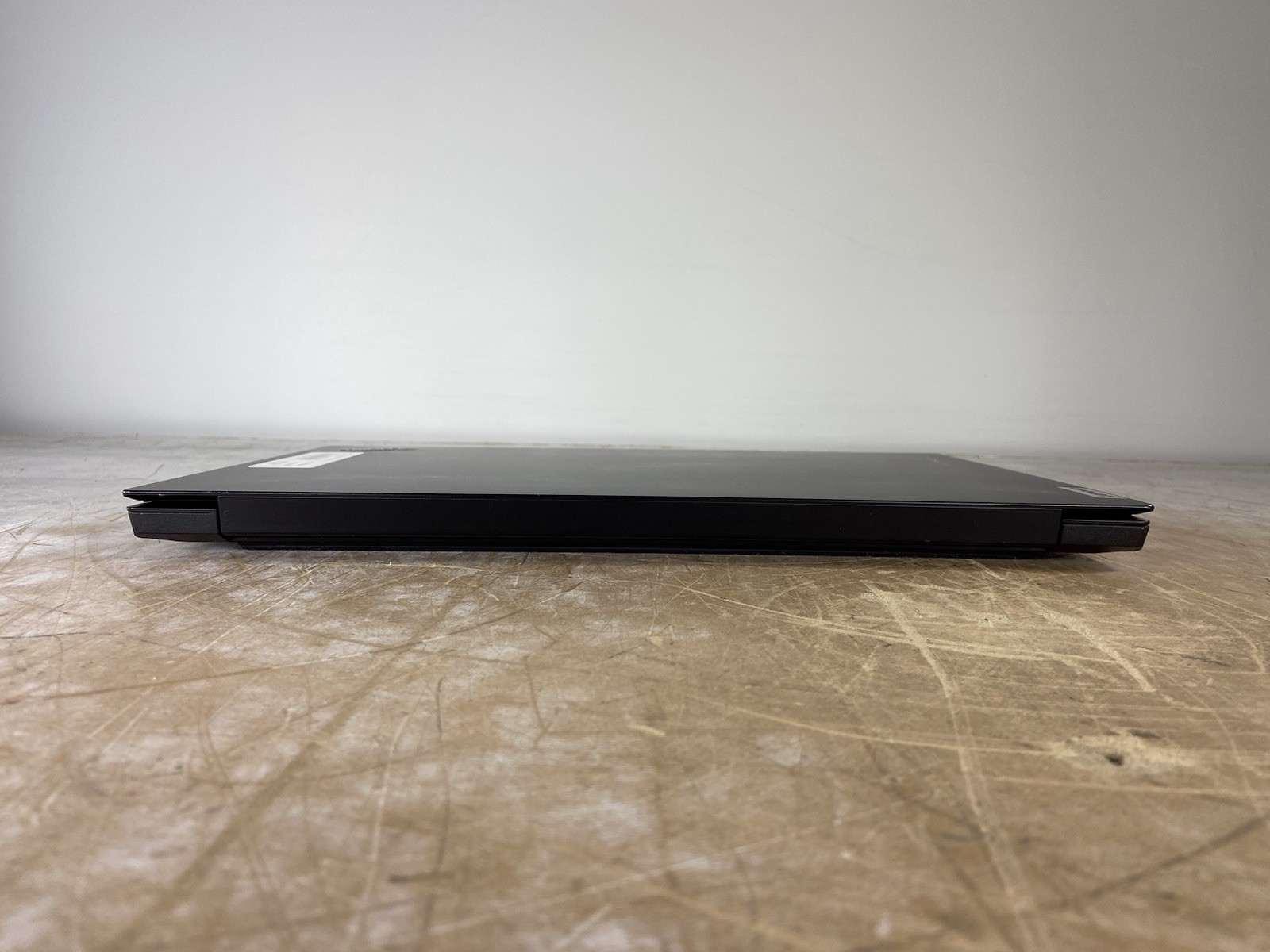 LENOVO THINKPAD E15 GEN 2 i7-1165G7 @ 2.8GHz, 4GB RAM, NO HDD/OS – (FOR PARTS)