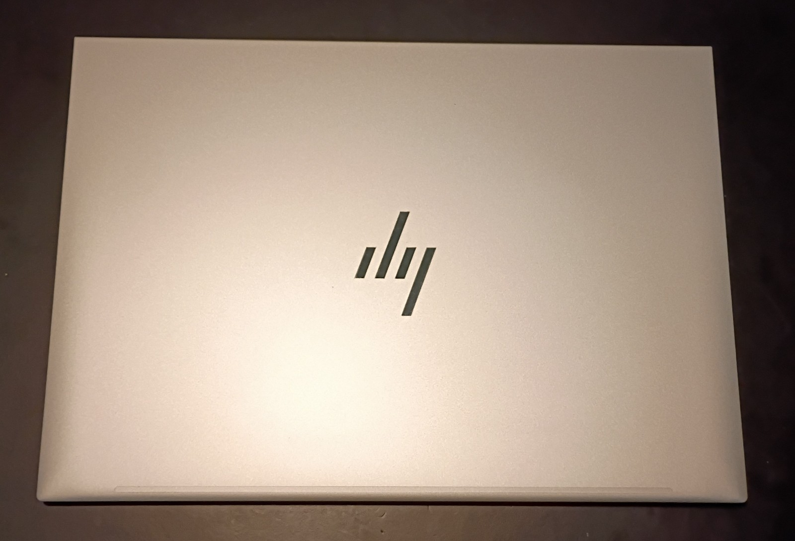 HP EliteBook 860 G9 i7-1255U @1.70GHz /16GB/NEW 512GB NVMe/Office 2007/Win 11PRO