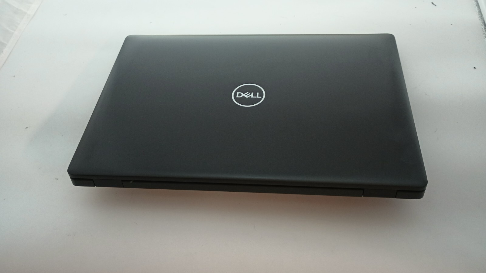 Latitude 5400 (3273) w/charger.i5-8350U.8GB.128GB NVMe”.14″FHD. W11 Pro