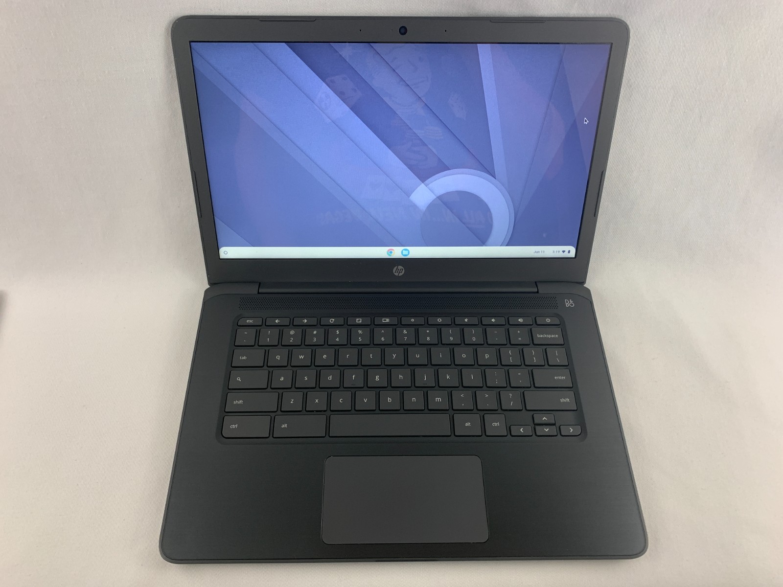 HP Chromebook 14-db0025nr, AMD A4-9120C 1.6GHz, 4GB RAM, 100% Battery, Scratched