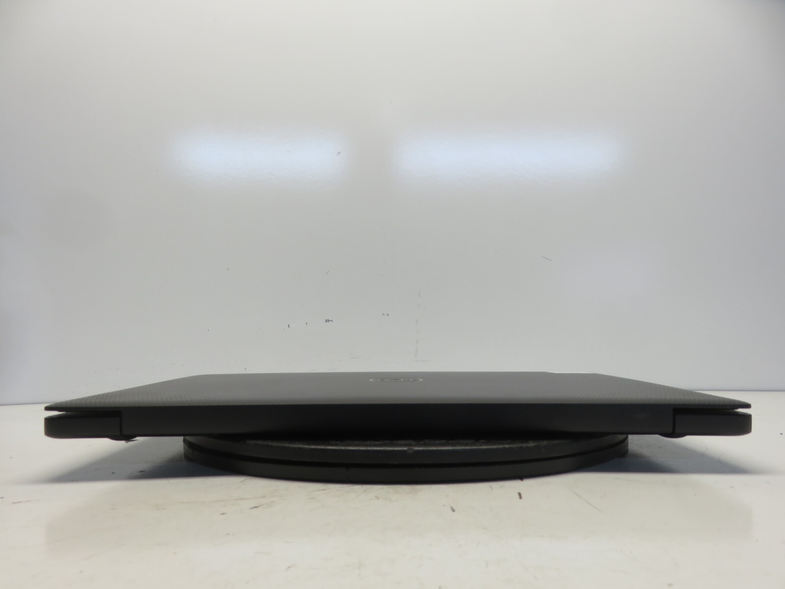 Dell Inspiron 3595 AMD A6-9225 2600MHz 4 GB NO HDD No Batt