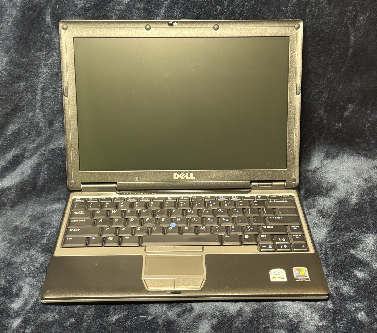 Complete Dell Latitude D420 Mini Laptop 12” LCD/1.20GHz/1GB RAM/80GB/WIFI/XP PRO