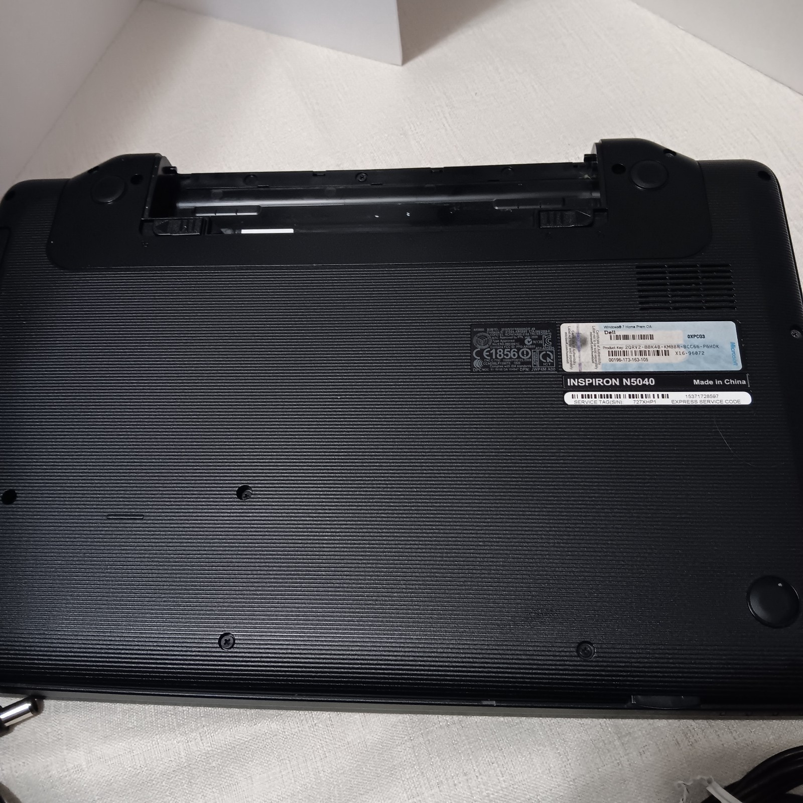 Dell Inspiron N5040 15.6″ Laptop i3-380M 2.53GHz 3GB RAM Charger-No OS/Battery