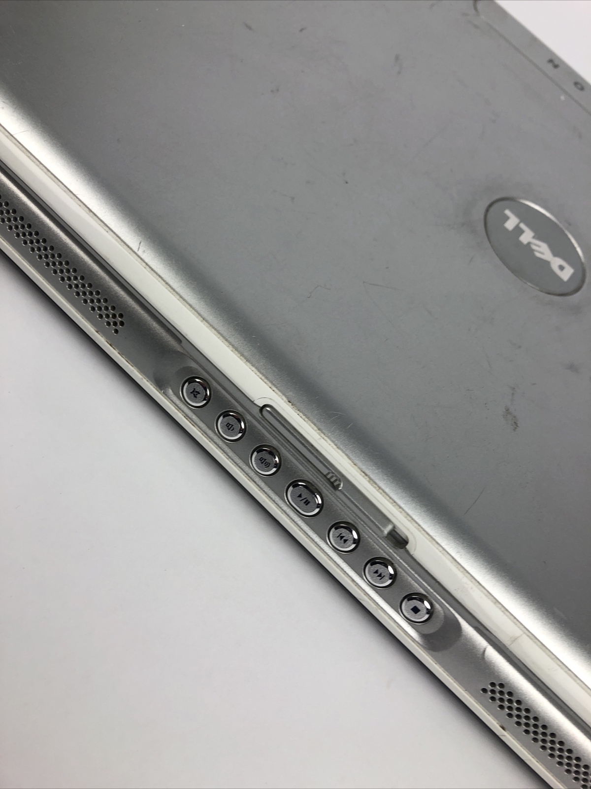 DELL – INSPIRON 15″ / 1.66GHz 2GB RAM 320GB HDD INTEL (FOR PARTS ONLY) | PP20L