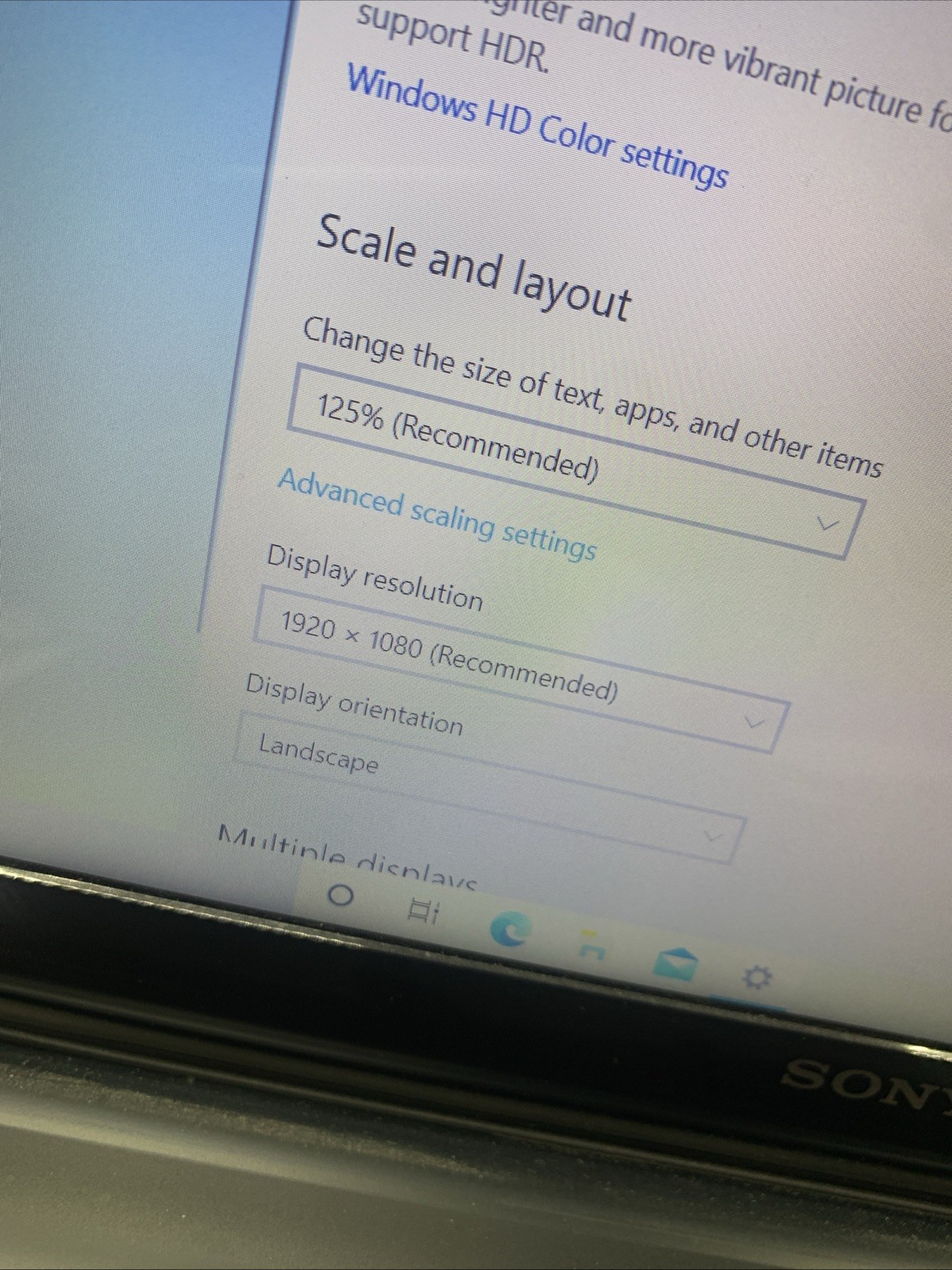 Sony Vaio SVF152C29L FHD 15.6″ i5-3327U 1.9GHz 6GB RAM 700GB HDD Win10