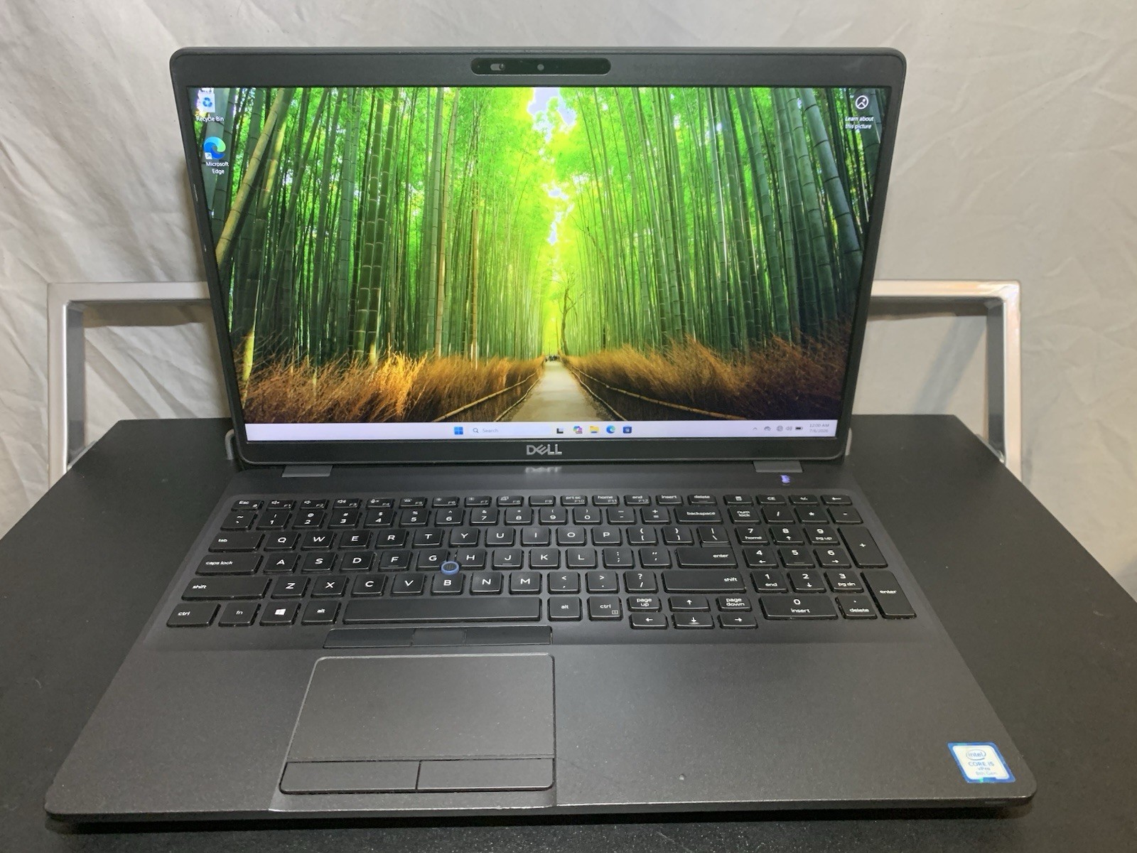 Dell Latitude 5500 i5-8365U 8GB 256GB SSD Win11 15.6in FHD Touch Black