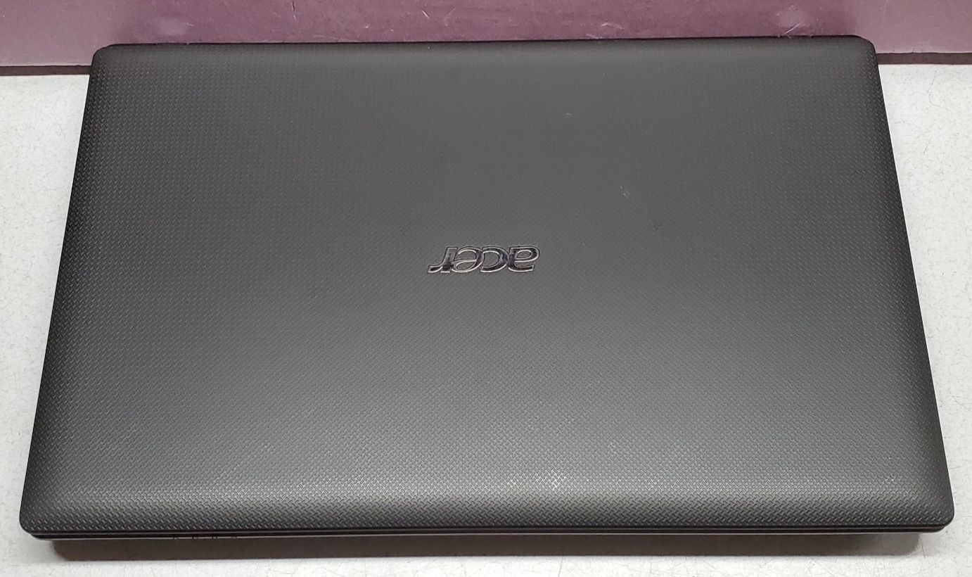 Acer Aspire 5750Z-4835 /Pentium B940 2.0GHz/8G Ram/250G SSD/Win7H