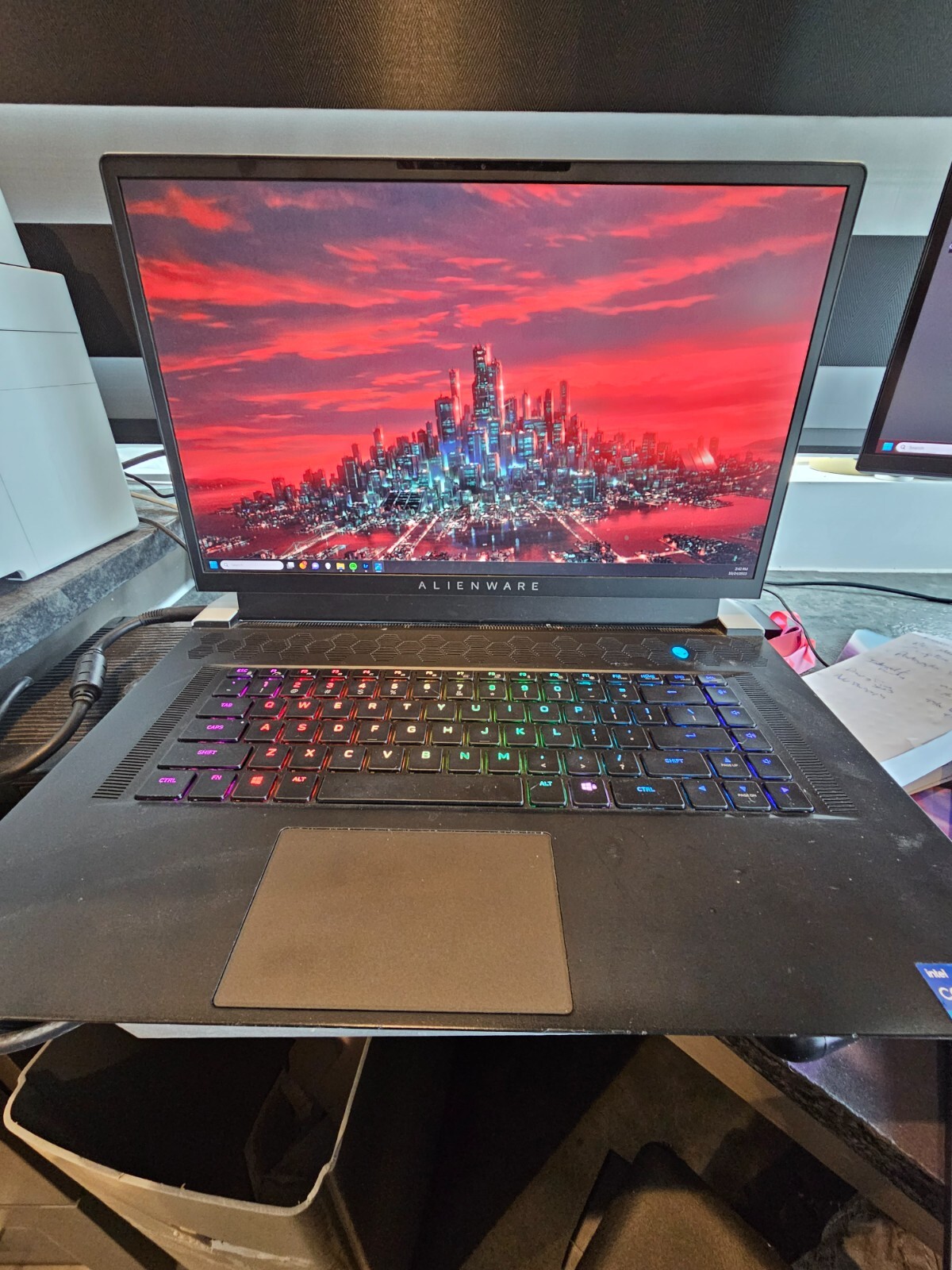 Alienware X17 R1, I7-11800 2.3ghz, RTX 3080, 1TB SSD