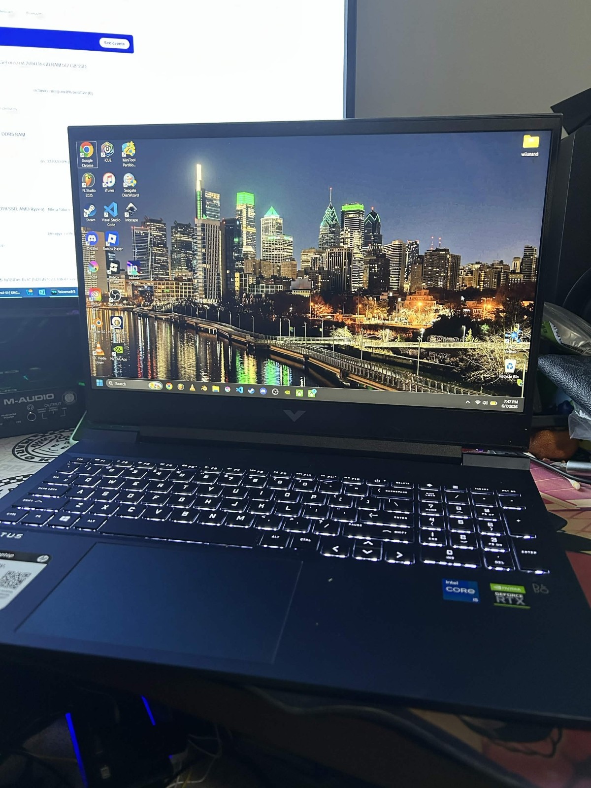 HP Victus 16-d0xxx Gaming Laptop RTX3050 i5-11400H 8gb DDR4 3200mhz 256gb NVME