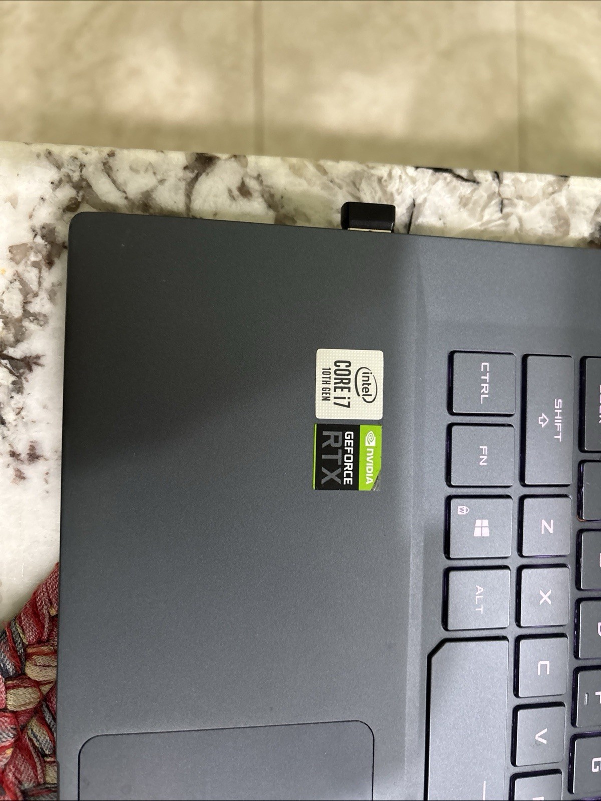 ASUS ROG Zephyrus M15 15.6″ 240Hz, RTX 2070, Intel i7-10750H, 16GB RAM, 1TB SSD