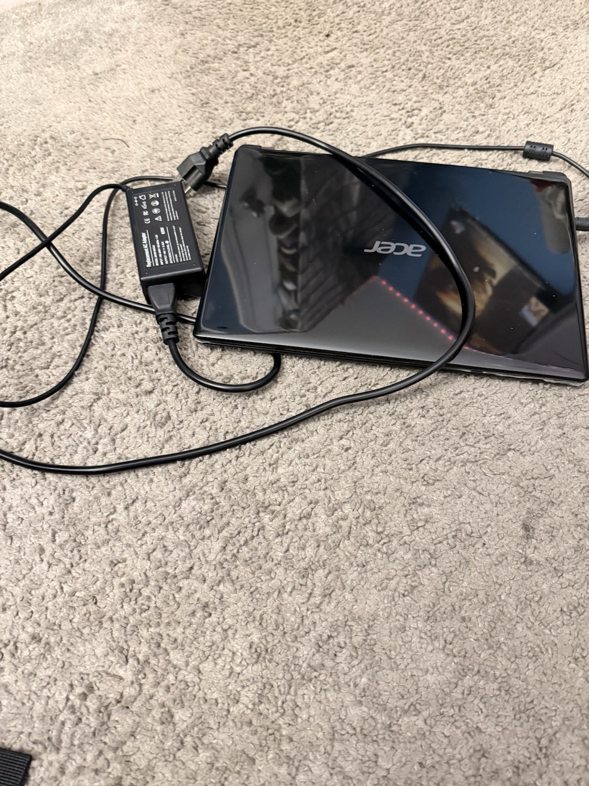 Acer Aspire 5251 AMD V120 2.2 Ghz 6GB RAM 500 GB HDD No Charger / OS