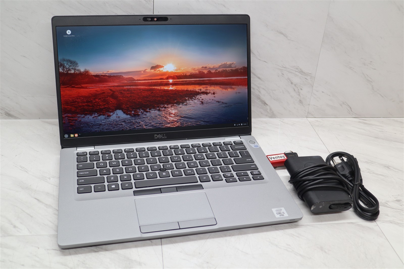 Dell Latitude 5410 14″ i5-10310U 1.7GHz 8GB FHD Laptop 1080p w/ Adapter