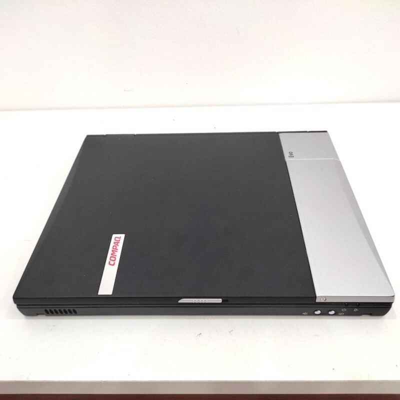 Pentium 3 III 1.20GHz Windows XP Compaq Serial 22018 12″ Laptop PC Notebook PC
