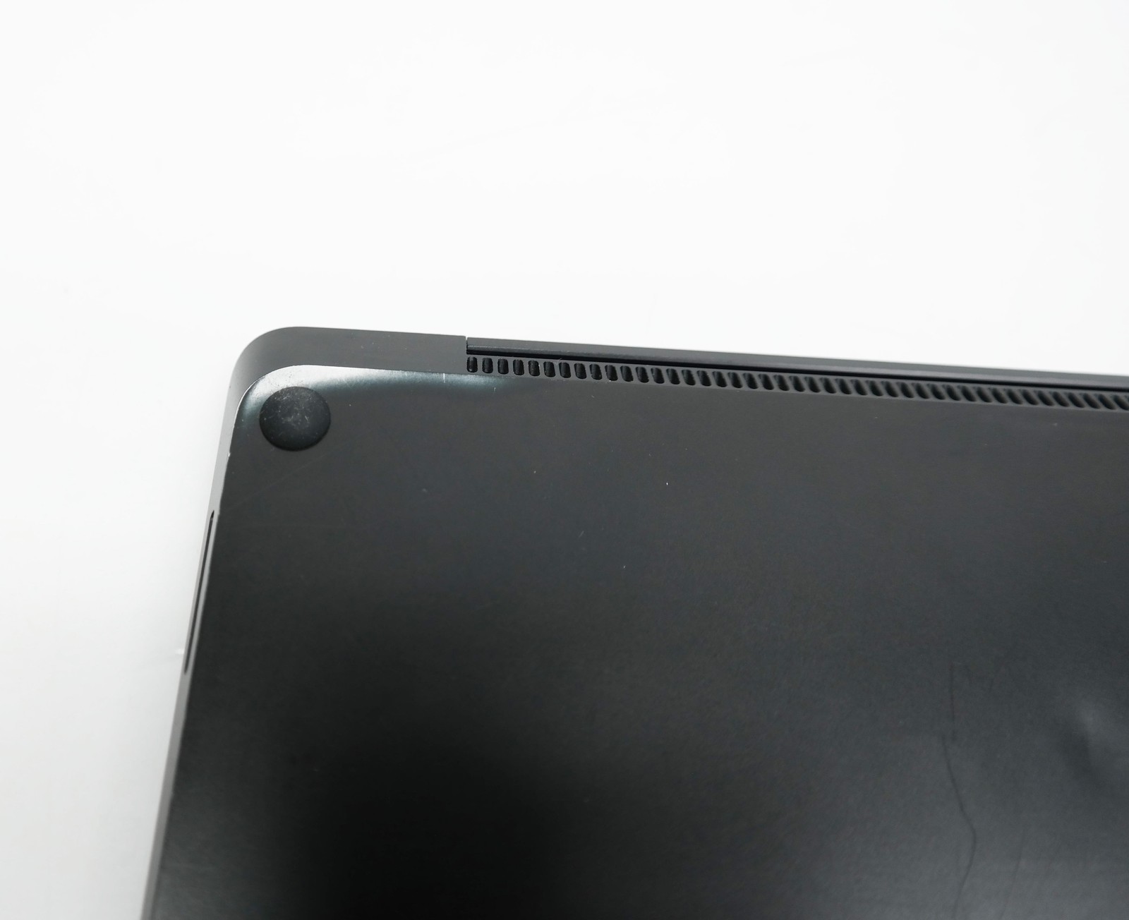 Microsoft Surface Laptop 3 13.5″ Core i5 8GB 256GB SSD ISSUE