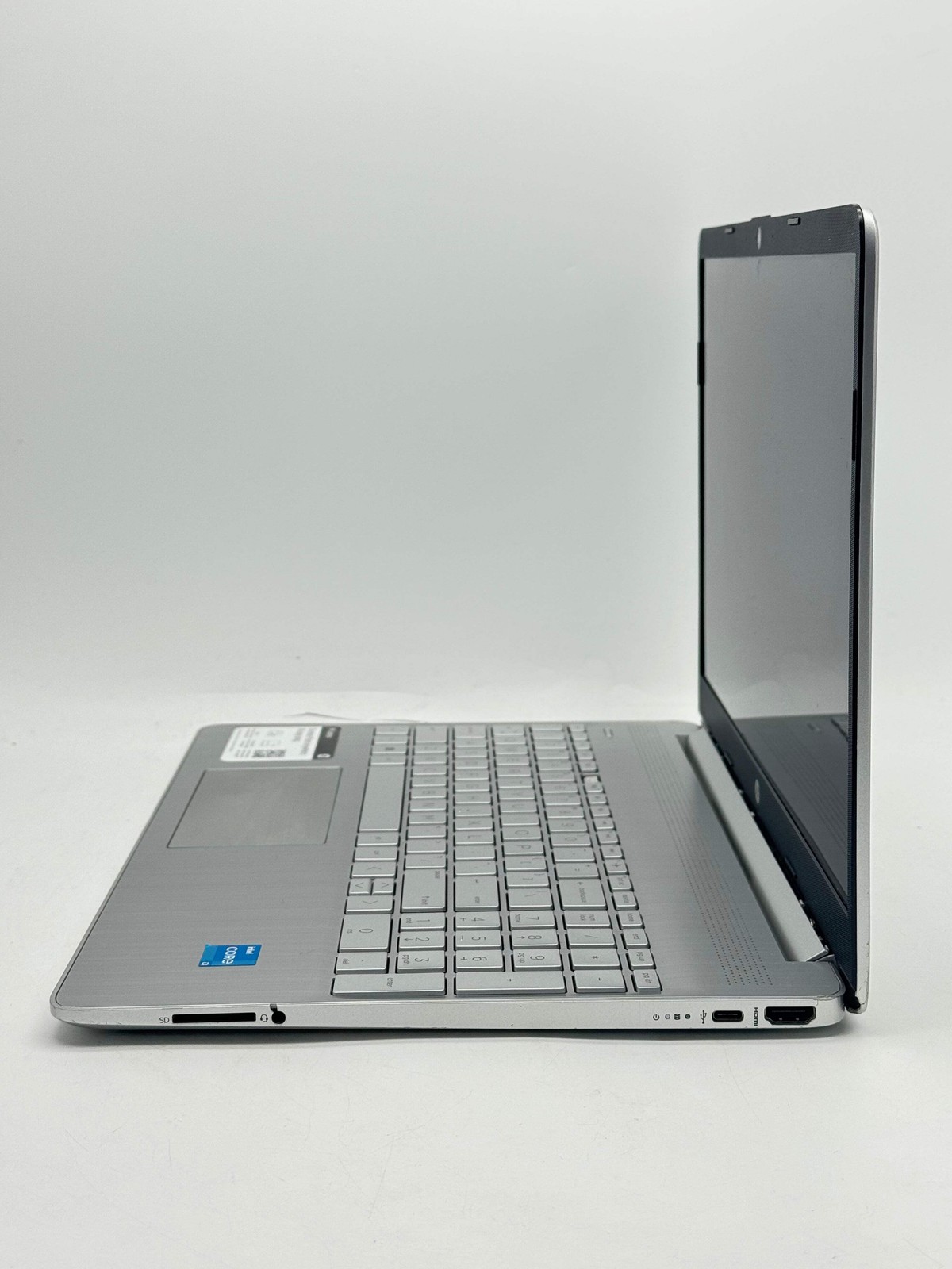 HP 15-DY2702DX 15.6″ Core i3 11th Gen 8GB 256GB Silver – Won’t Boot For Parts