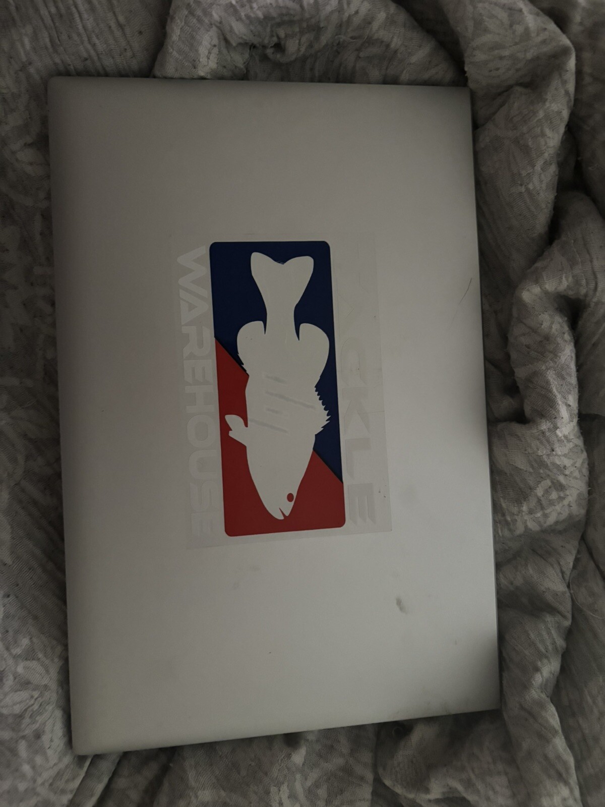 HP EliteBook 845 G7 14” (512GB SSD AMD Ryzen 5 Pro 4650U 2.1GHz 16GB RAM)…