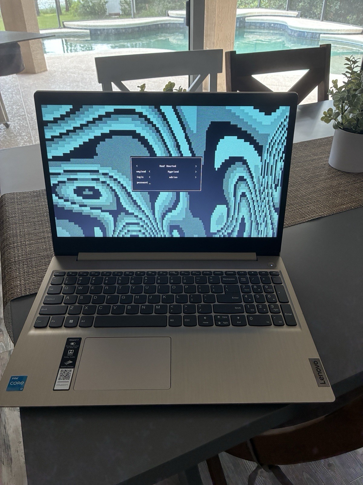 Lenovo IdeaPad 3 15.6″ Intel Core i3 8GB RAM 256GB SSD Silver NO OS