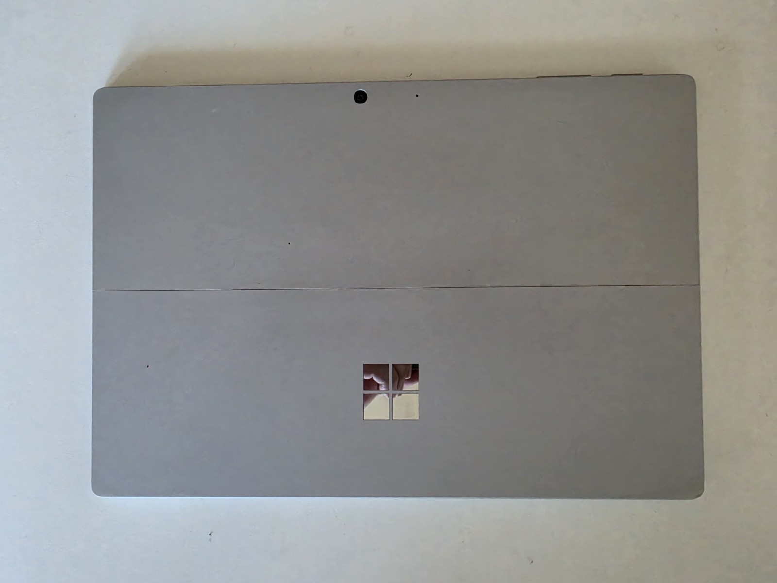 Microsoft Surface Pro 7 1866 12.3″ Touch Laptop i5-1035G4 8GB 128GB SSD W11 Pro