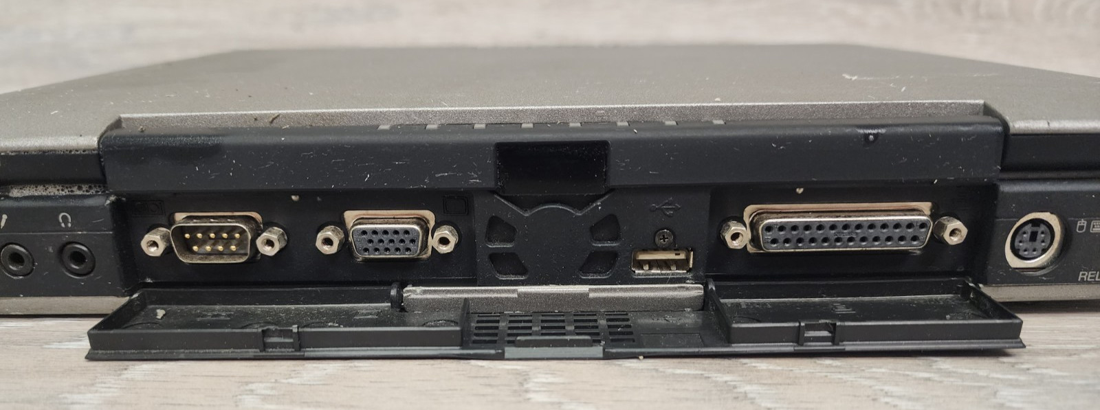 Panasonic Toughbook CF-71 Laptop PC T0654ZA NO HDD AS IS PARTS REPAIR READ! #C