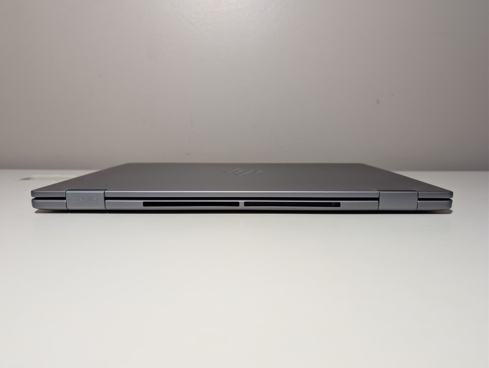 HP Envy X360 2-in-1 16-ad W/ Dock | Ryzen 7 8840HS 16GB RAM 512GB SSD | FHD+