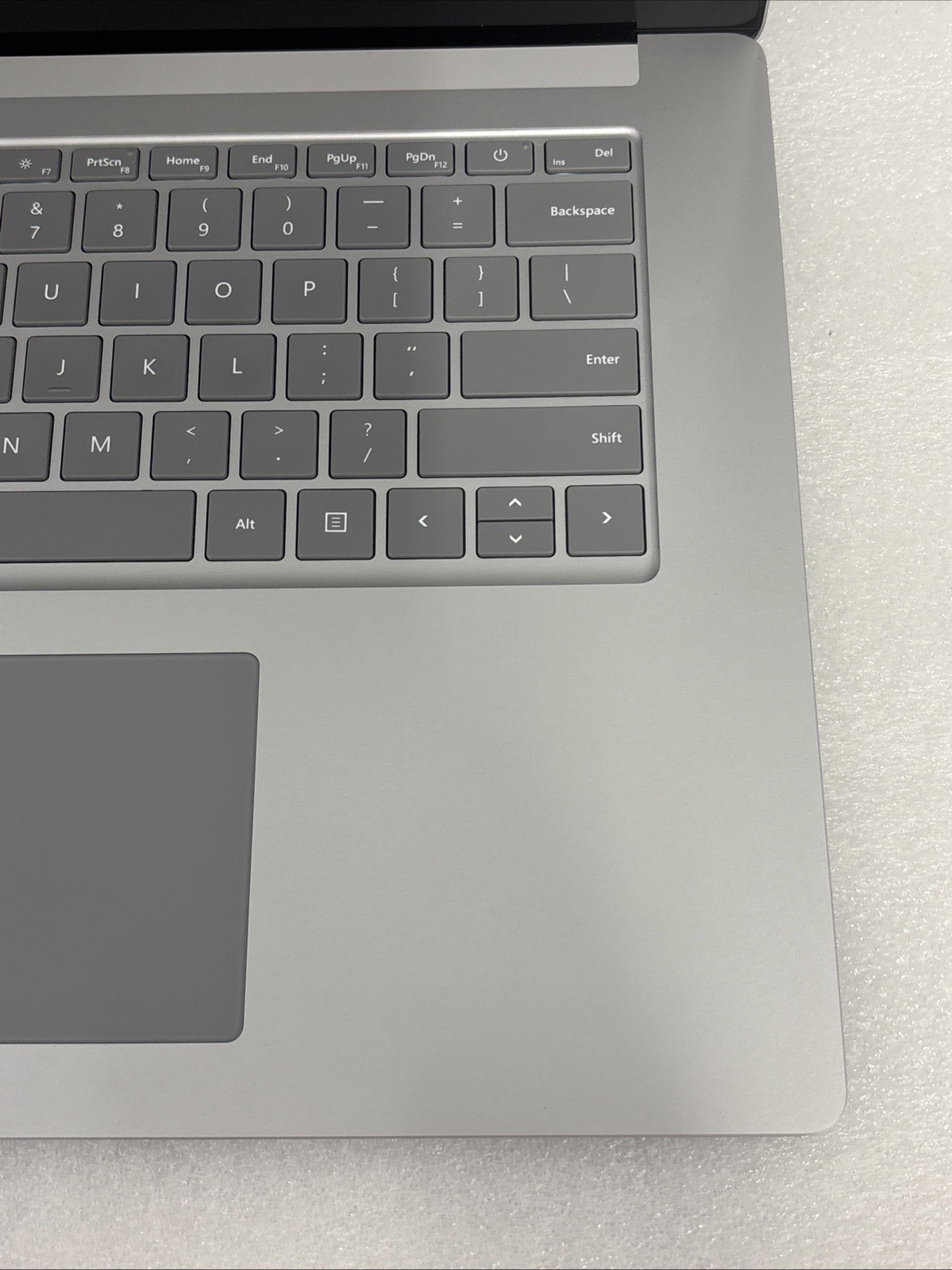 Microsoft Surface Laptop 3 (1872) 15″ 128GB, Intel i5 10th, 8GB – Platinum
