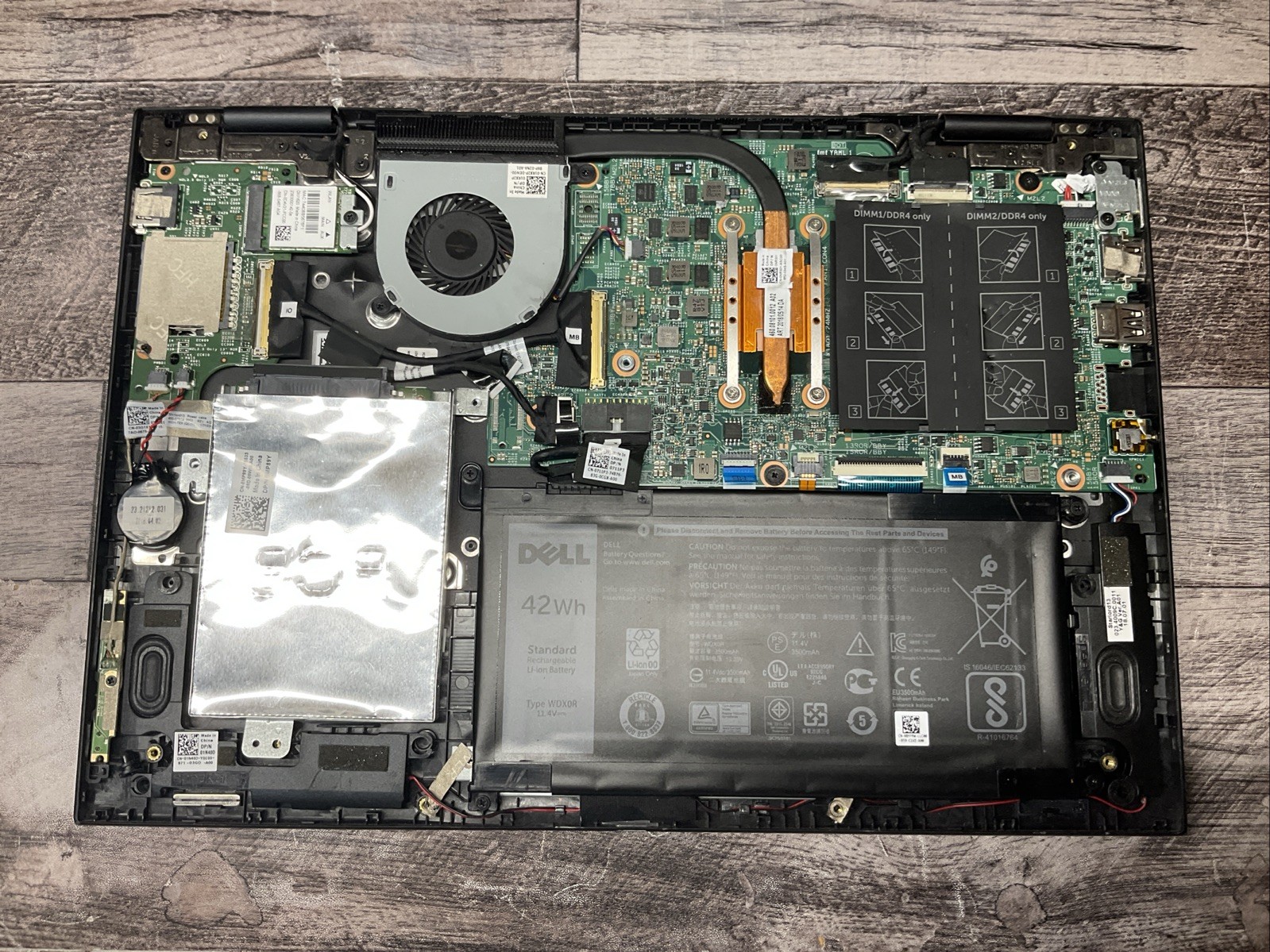 Latitude 3390 2-in-1 / i5 8th / No RAM Laptop Notebook PC / A10