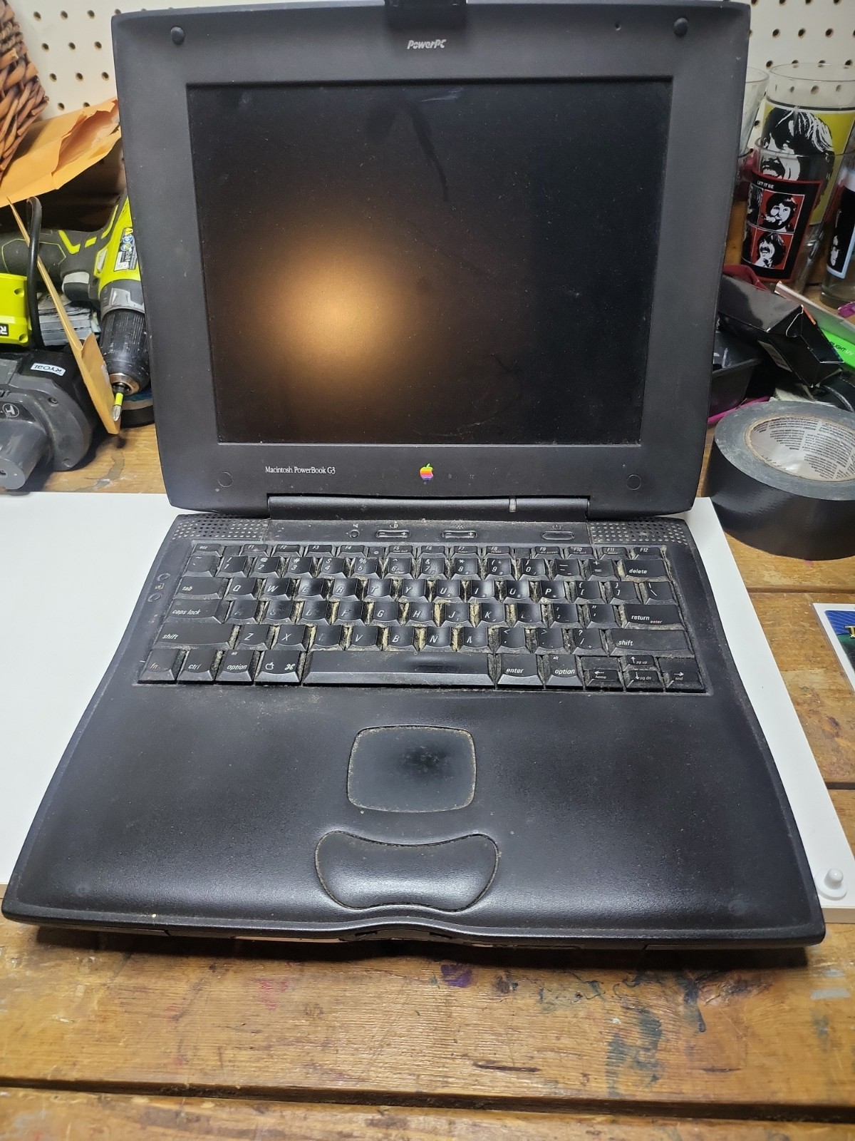 Apple Powerbook G3 M4753 300MHz -1MB PowerPC 750 64MB RAM 8GB – Untested