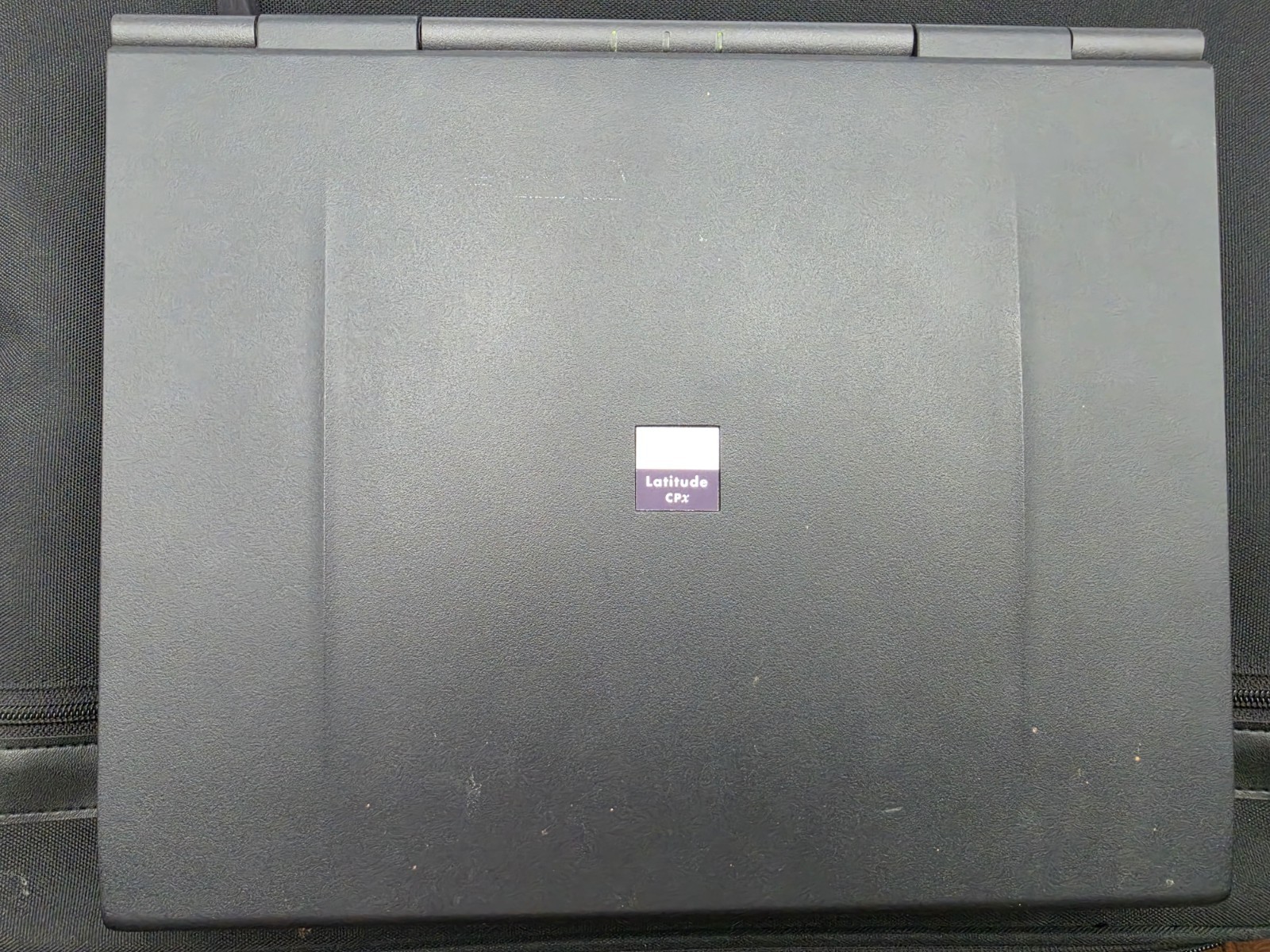 Dell Latitude CPx P3 500Mhz, 384Mb RAM, Win XP, Network Card, Case And Charger!