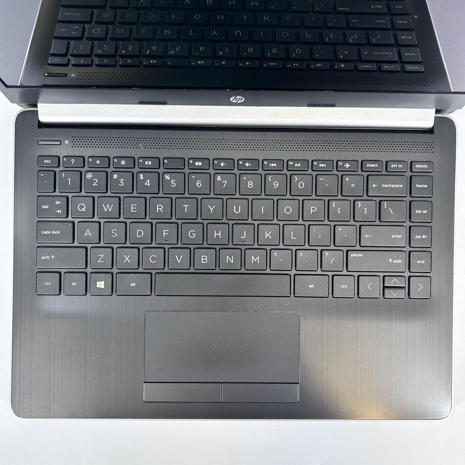 HP Notebook 14 HD TOUCH 2.6 GHz Ryzen 3 3200U 8GB 256GB SSD Good