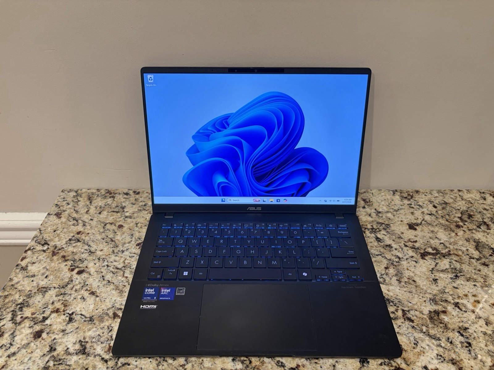 Asus Vivobook s14 OLED Ultra 5 226v 16Ram 500gb SSD (2025)