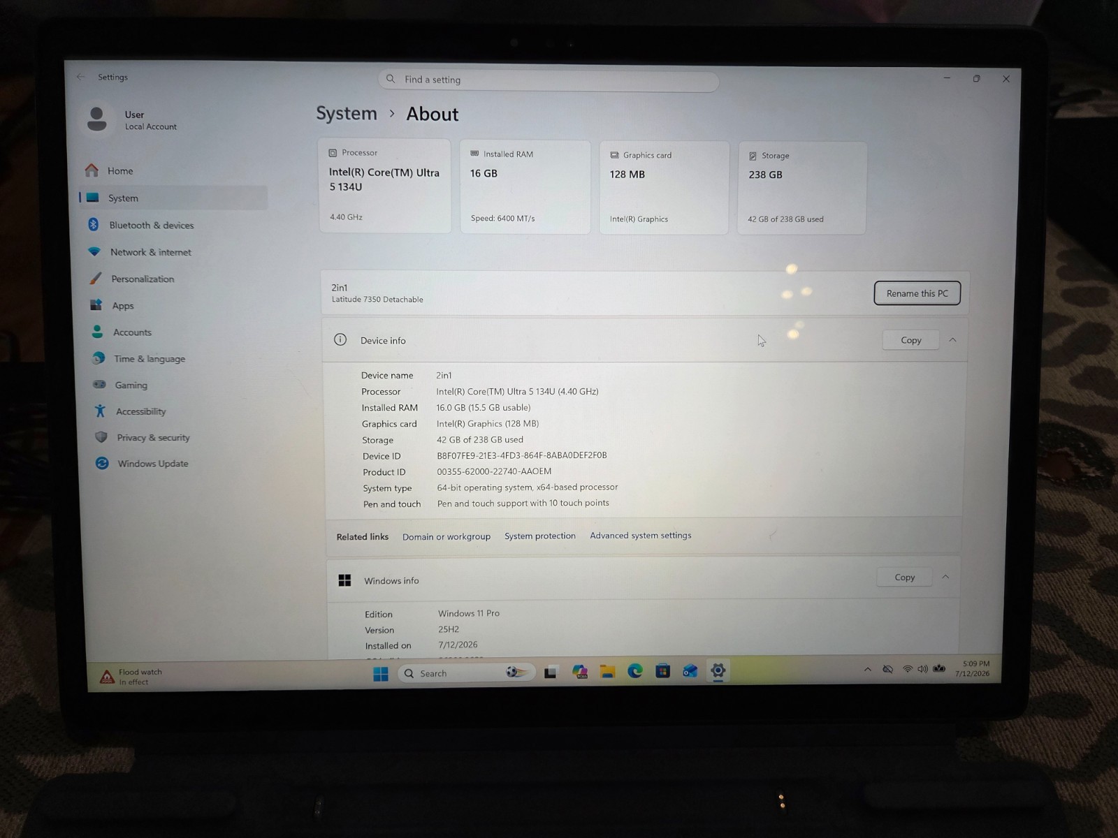 Dell Latitude 7350 13″ 3K 2in1 Detachable, Intel Ultra 5, 16GB RAM, 256GB SSD