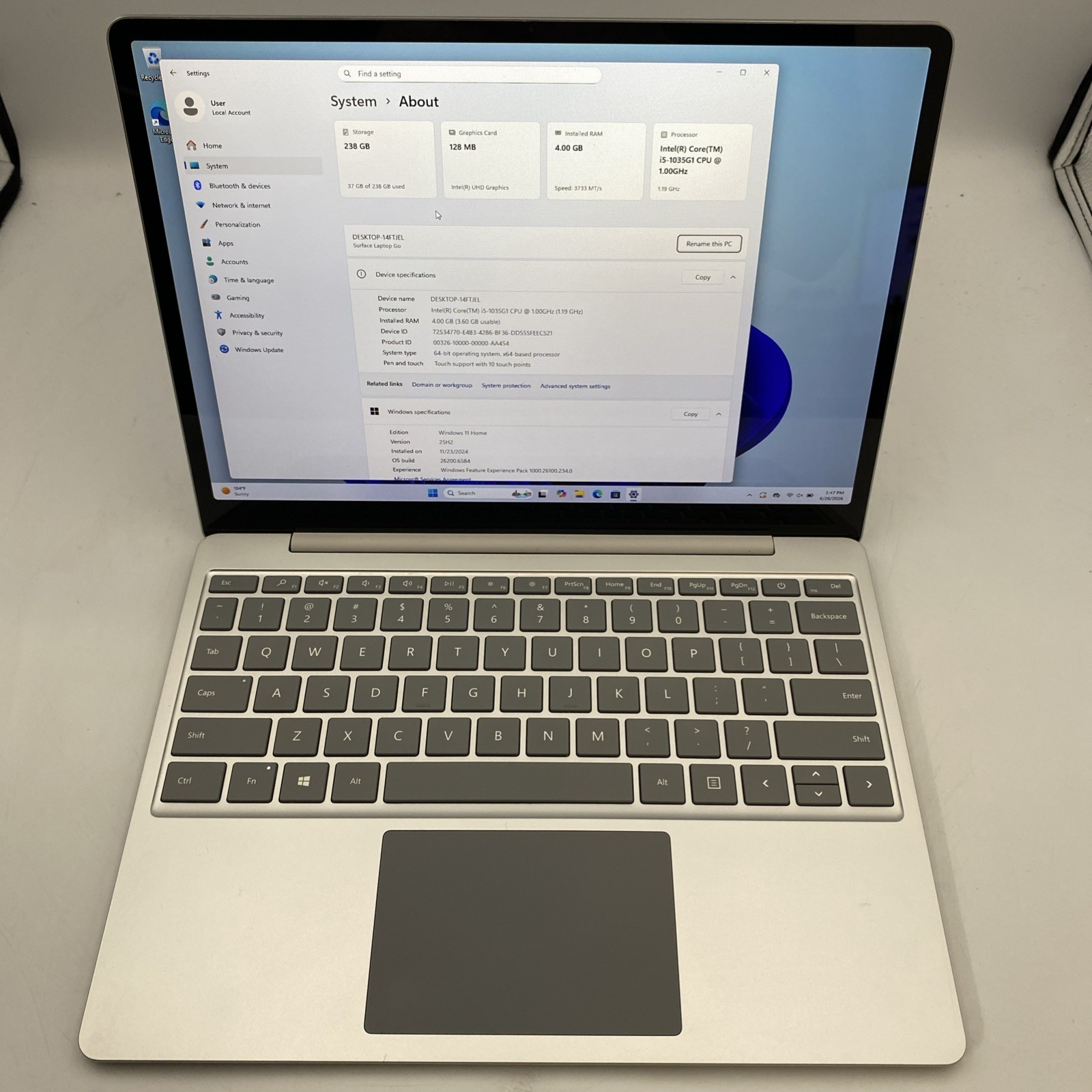 Microsoft Surface Laptop Go 1943 Touch Intel i5-1035G1 @ 1GHz 4GB 256GB SSD W11P