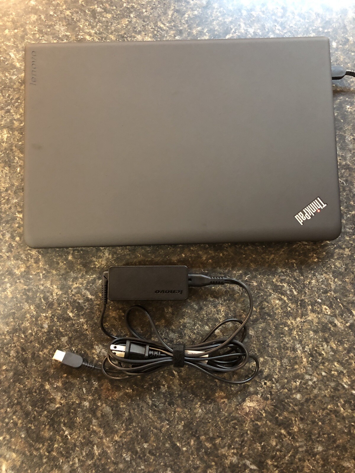 LENOVO THINKPAD E565 Laptop- AMD A6-8500P 1.6 GHz 4GB RAM WIN10 PRO 500GB MINT