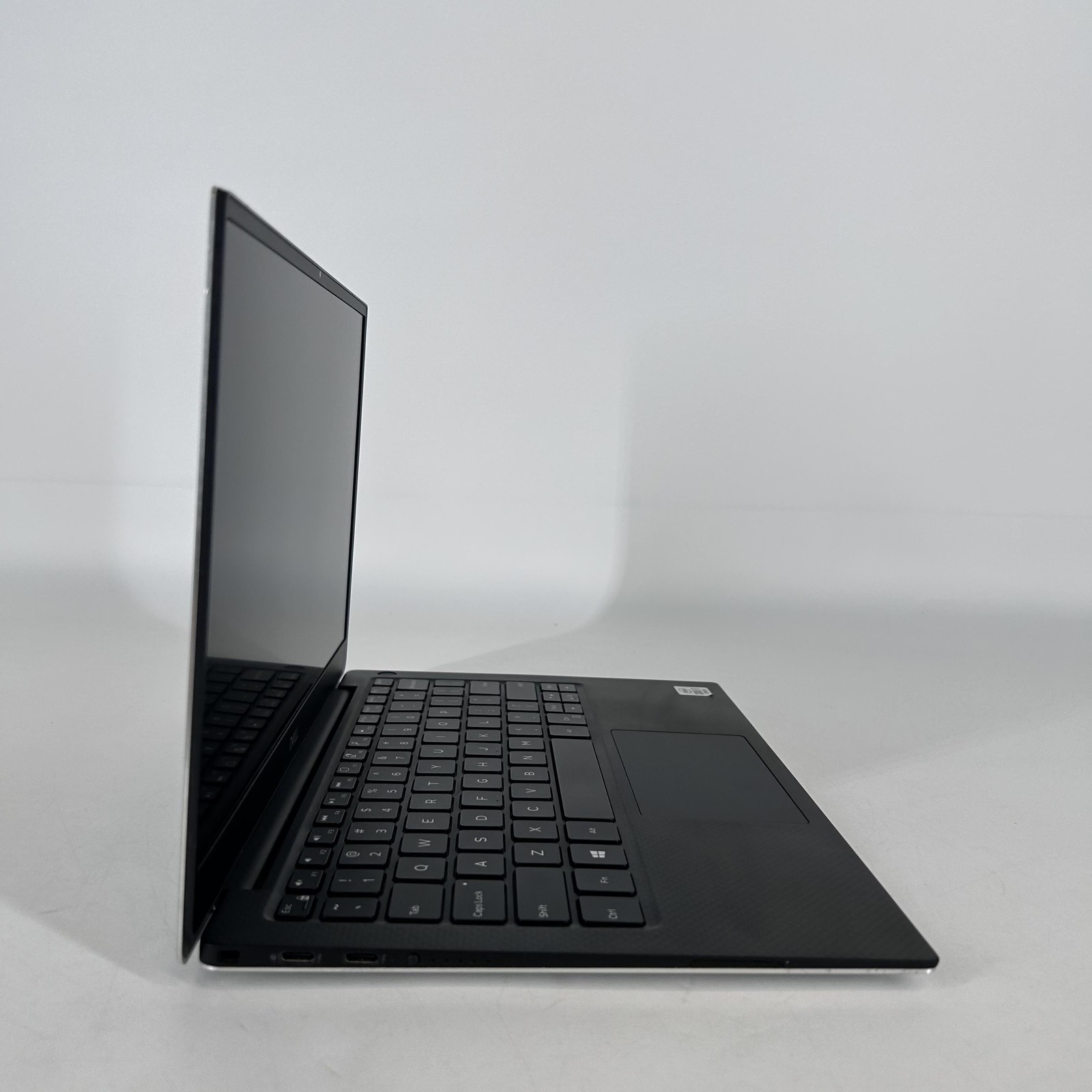 Dell XPS 13 7390 FHD i7-10710U 1.10GHz 16GB RAM 512GB SSD Good
