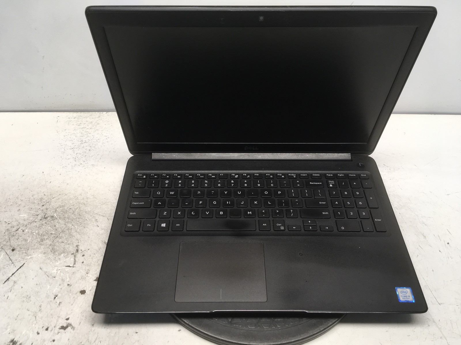 Dell Latitude 3500 Intel i3-8145U 2.1GHz 4 GB NO HDD No Batt